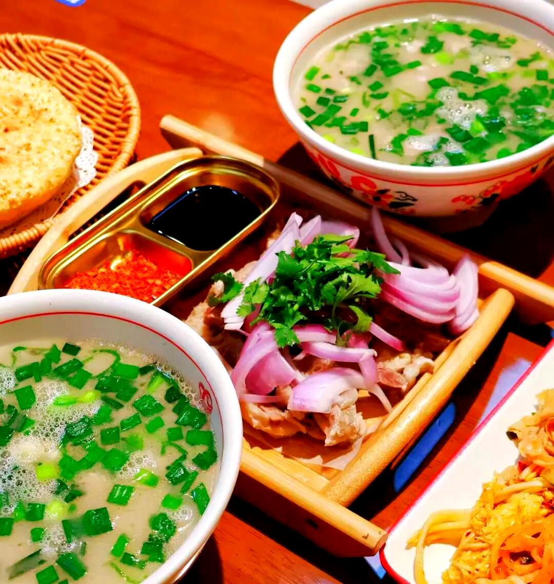 深入探究单县羊肉汤与杭州美食店铺